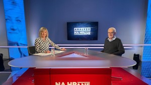 Analýzy Na hrane s Bútorom: Koalícia doplatí na vlastné sľuby a rozdávačky