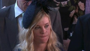 Harryho bývalá pôsobila na svadbe zúfalo