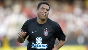 Ronaldovi to v Corinthianse sype, strelil dva góly