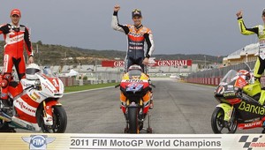 Vo Valencii triumf v MotoGP pre Stonera