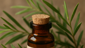 Tento olej si zbaľte do lekárničky na dovolenku: Môžete ho použiť až na 13 spôsobov