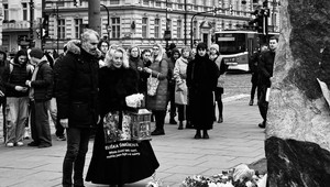 Nezvládla bolesť zo straty dcéry. Matka zavraždenej študentky z Karlovej univerzity spáchala samovraždu