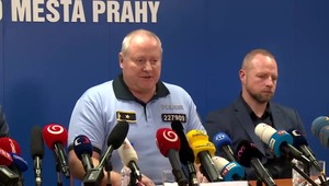 Krajský šéf polície o útoku v Prahe: Videl som, na čo všetko bol útočník pripravený