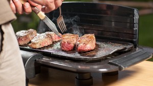 Rozpáľte to na 220: Grilovacia sezóna otvorená!