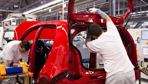 Volkswagenu hrozí ostrý štrajk, ak sa do utorka nedohodnú