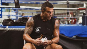 Už to neskúšajte! Tiktoker dostal v sparringu tvrdú bitku