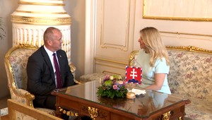 Čaputová úraduje vo veľkom. Na koberček si pozvala ministra obrany