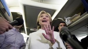 Centrálu kampane Hillary Clinton evakuovali