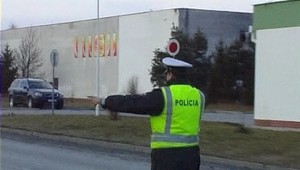 Päť rokov pre expolicajta za korupciu