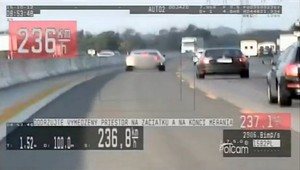 Vodič išiel rýchlosťou 236 kilometrov za hodinu, použil netradičnú výhovorku
