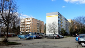 Policajtom ukradli autá, jedno našli vďaka sociálnej sieti