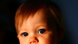 Vymenené dievčatká sa vrátili k biologickým rodičom