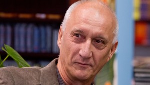 Nová kniha Jozefa Banáša. Na dôchodku píše o rozkoši