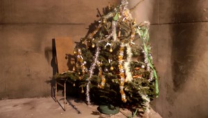 Hasiči varujú. Aj úplná maličkosť môže spôsobiť požiar stromčeka