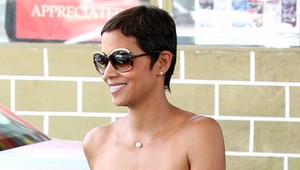 Votrelec na pozemku herečky Halle Berry (44)!
