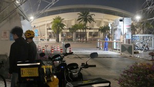 Mladý študent napadol nožom spolužiakov. Útok si vyžiadal 8 obetí a 17 zranených