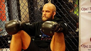 Bojovník stavil balík na svoje víťazstvo. Zápas prehral