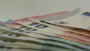 Chcela predať oblečenie za pár drobných, z účtu jej ale odišlo vyše tritisíc eur