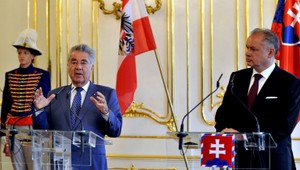 Andrej Kiska privítal v Bratislave rakúskeho prezidenta Fischera