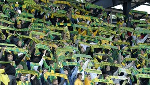 Oslavy sa nekonajú, Slovan znížil stratu na 5 bodov dve kolá pred koncom