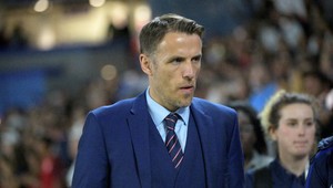 Beckham zamestnal kamaráta s nepresvedčivou trénerskou kariérou