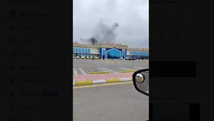 ONLINE: Iránske drony zasiahli letisko v azerbajdžanskom Nachičevane