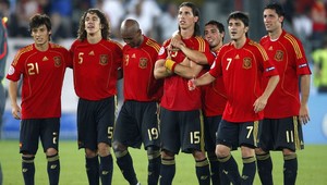 Španielska nominácia s kvartetom legionárov a piatimi brankármi