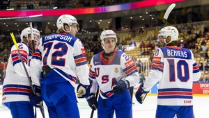 USA majú istotu postupu do štvrťfinále. Vyhrali nad Kazachstanom 6:1