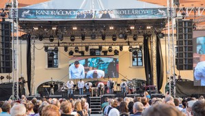 Na koncerty chodí až o dve tretiny menej divákov. Mnohí fanúšikovia sú zmätení a o účasti ani neuvažovali