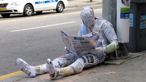 Tento street art človeka dokonale oklame