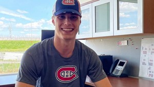 Lukratívne ČÍSLA! Slafkovský podpísal zmluvu s Montrealom