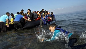 Dramatická záchrana. Pobrežná stráž vytiahla z mora 1 743 utečencov