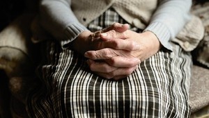 Obrovská krádež v Bratislave: Dôverčivej seniorke ukradol podvodník viac ako 51-tisíc eur