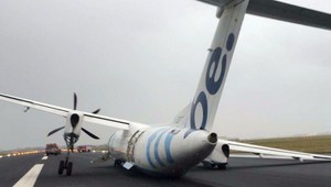 Nehoda lietadla v Amsterdame, stroj skončil na bruchu