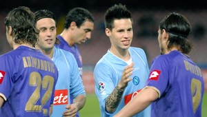 Neapol naďalej urážajú ponukami za Hamšíka