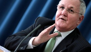 Na platy učiteľov peniaze nie sú, na alkohol vraj áno...