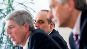 Ľudová platforma. Aj o voľbe šéfa NKÚ