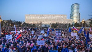 FOTOGALÉRIA: Pozrite si atmosféru protestov na celom Slovensku