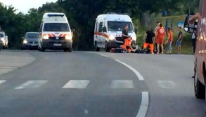 Policajti chytili muža, ktorý spôsobil nehodu motorkára (†27) pri Pezinku