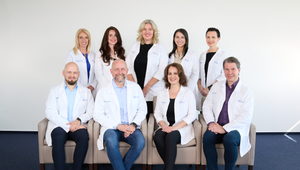 Klinika, kde si lekári nechávajú operovať oči u vlastných kolegov