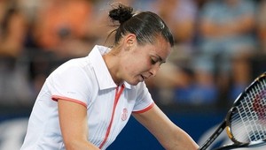 Nahnevaná Pennettová vystrčila rozhodkyni prostredník