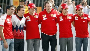 Slzy Ferrari nepomôžu