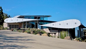 Štýlový domov z recyklovaného Boeingu 747