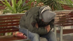 Strach a beznádej na železničnej stanici v Poprade: Upratovačky pre bezdomovcov riskujú zdravie a boja sa nákazy