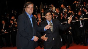 Kusturica: Film o Maradonovi som natočil pre peniaze