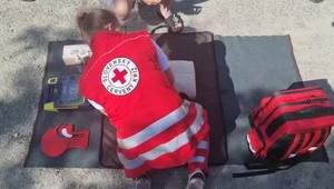 Odborníci zisťujú, čo si pamätajú slovenskí vodiči zo zásad poskytovania prvej pomoci