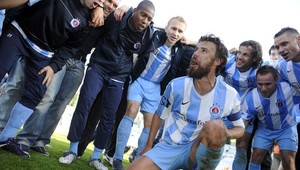 Oslavy môžu byť aj dva týždne, pobáda Pecko