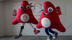 Symbolom parížskej olympiády bude ikonická pokrývka hlavy