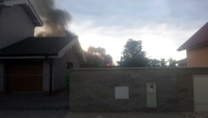 V Miloslavove pri Bratislave horel rodinný dom