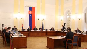 Kandidátov na post ústavných sudcov vypočujú poslanci 17. júna, víkendový termín neprešiel